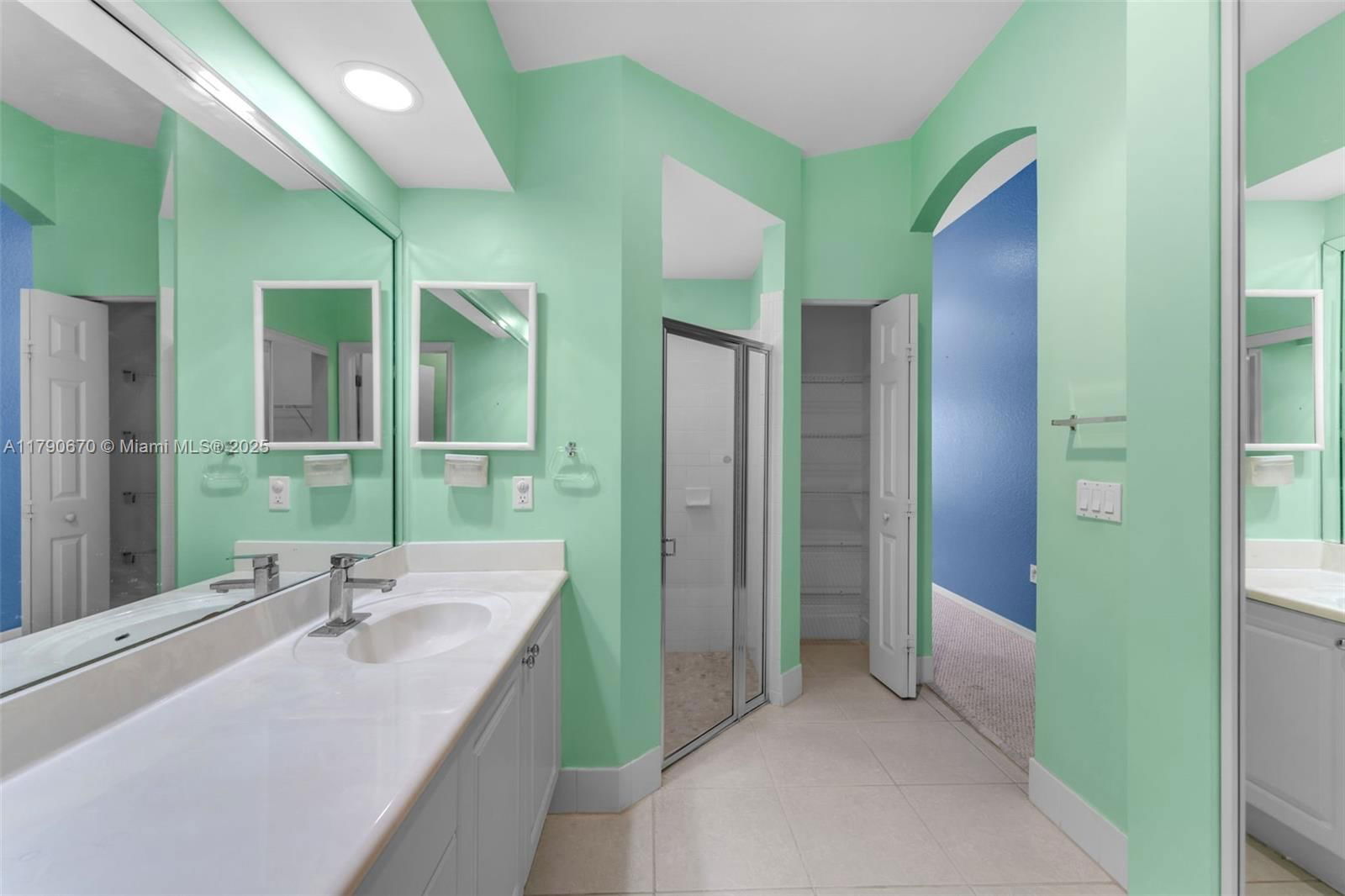 Real estate property located at 1931 14th Ct, Miami-dade, Shores At Keys Gate, Homestead, FL