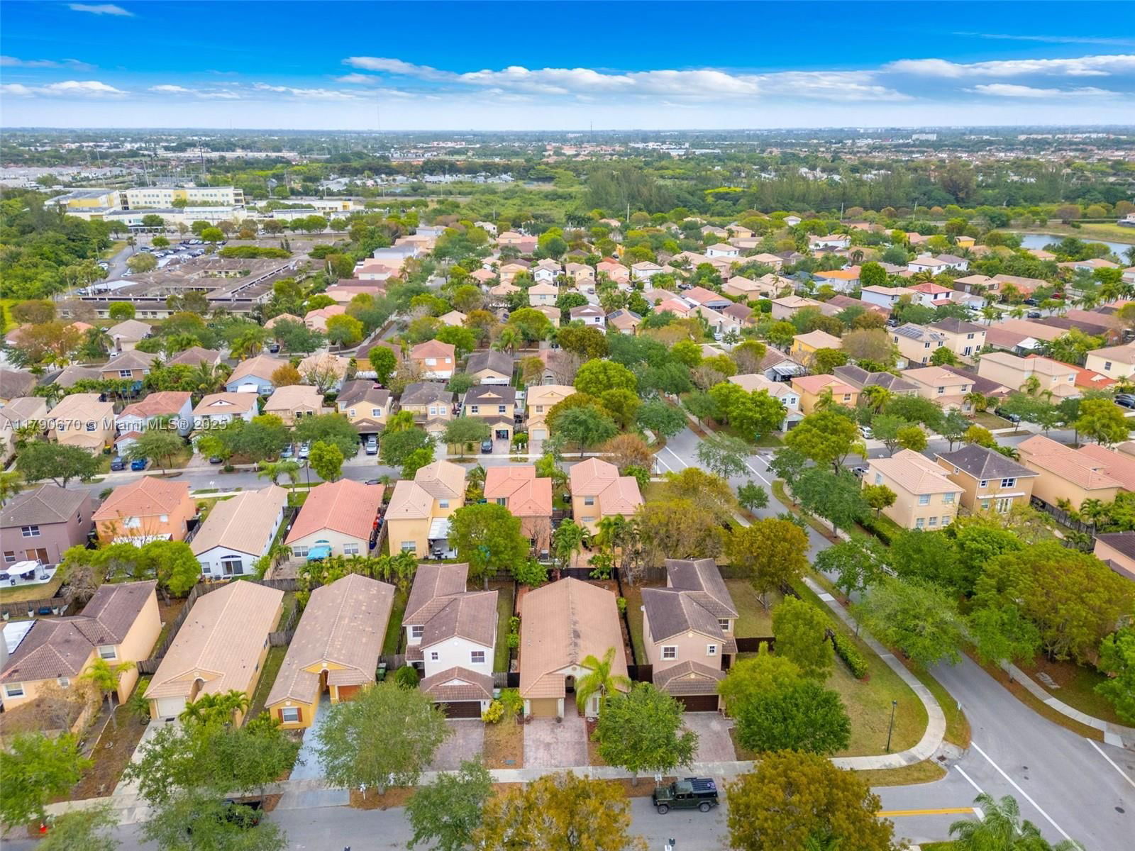 Real estate property located at 1931 14th Ct, Miami-dade, Shores At Keys Gate, Homestead, FL