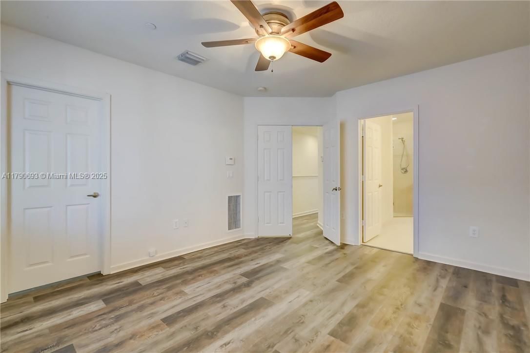 Real estate property located at 1033 17th Way #2102, Broward, Villa Medici Condo, Fort Lauderdale, FL
