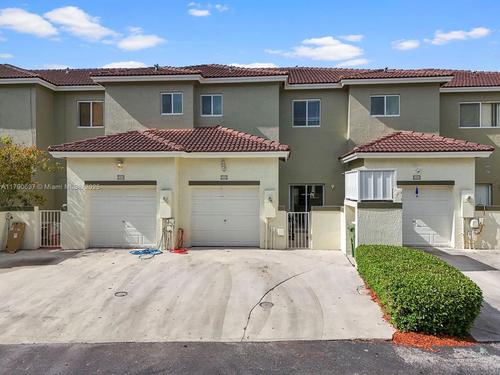 Real estate property located at 2352 21st St, Miami-dade, Towngate North, Homestead, FL