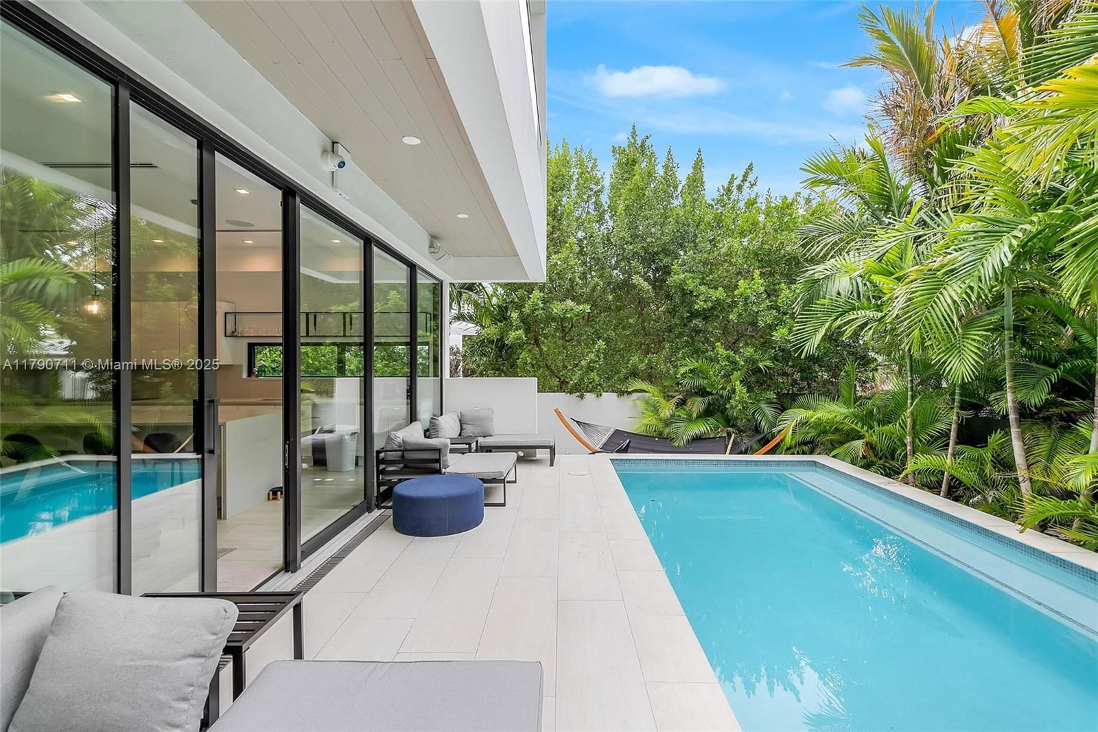 Real estate property located at 1311 Bay Dr, Miami-dade, Ocean Side Sec Of The Isl, Miami Beach, FL