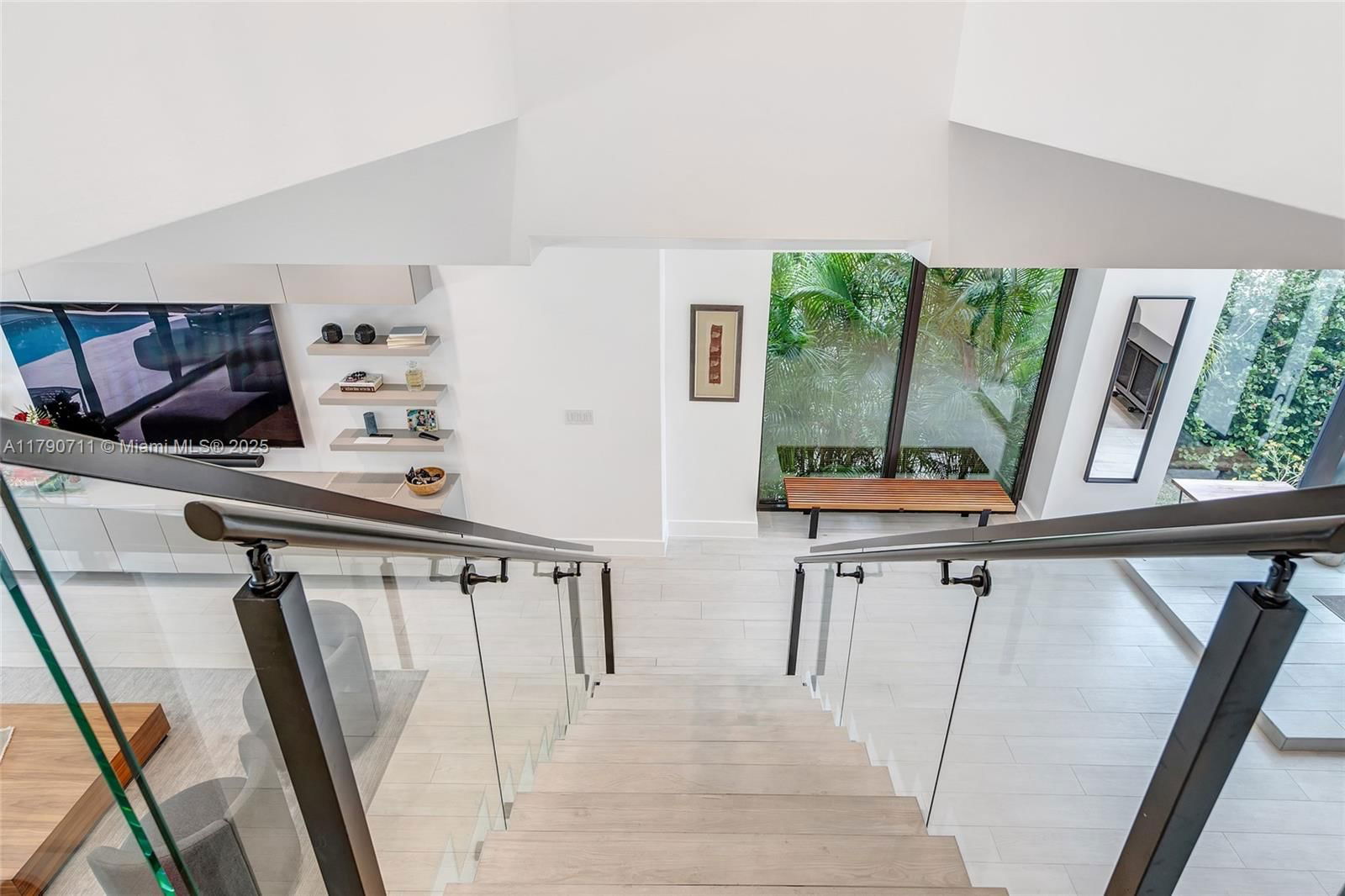 Real estate property located at 1311 Bay Dr, Miami-dade, Ocean Side Sec Of The Isl, Miami Beach, FL