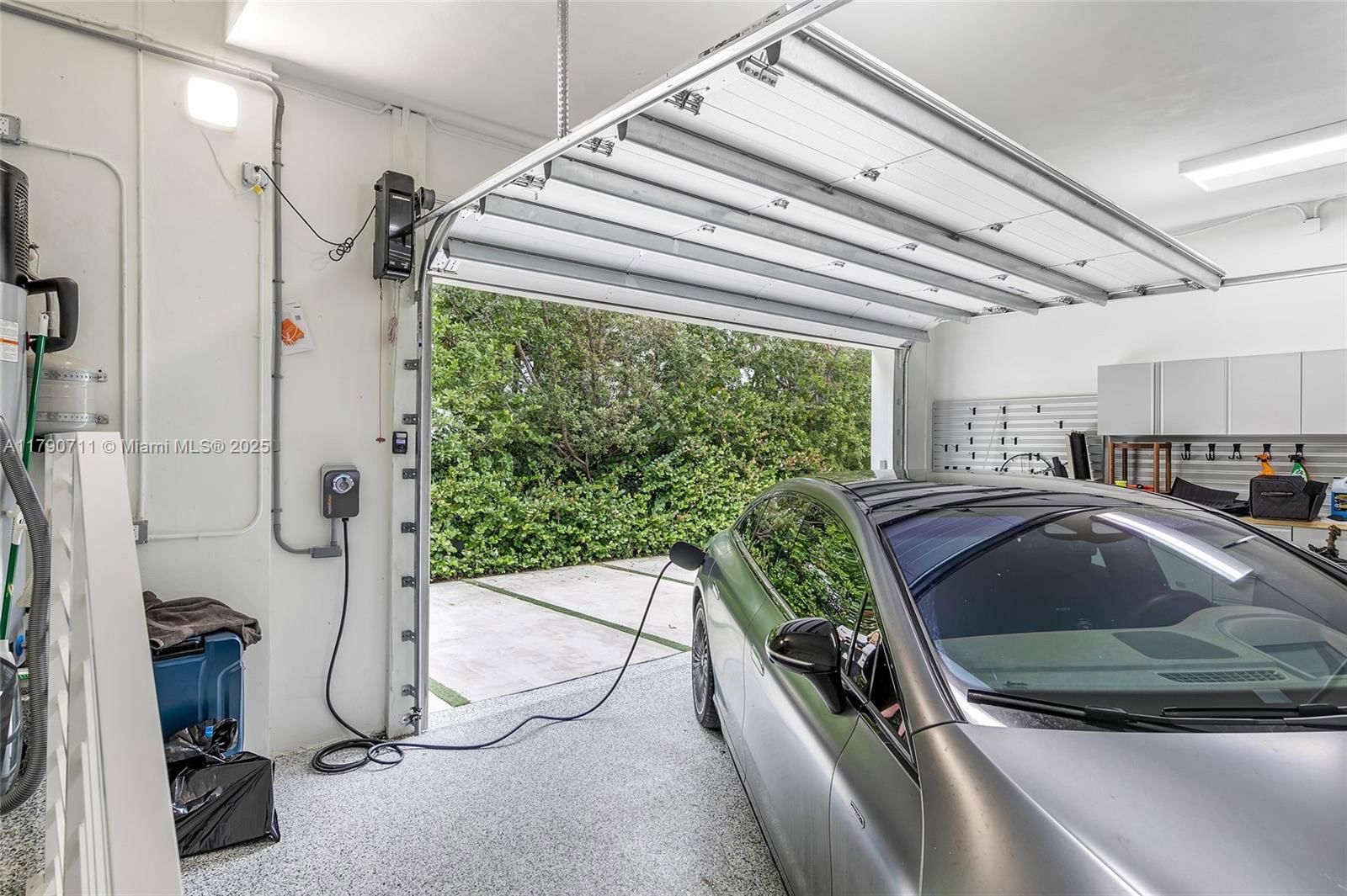 Real estate property located at 1311 Bay Dr, Miami-dade, Ocean Side Sec Of The Isl, Miami Beach, FL