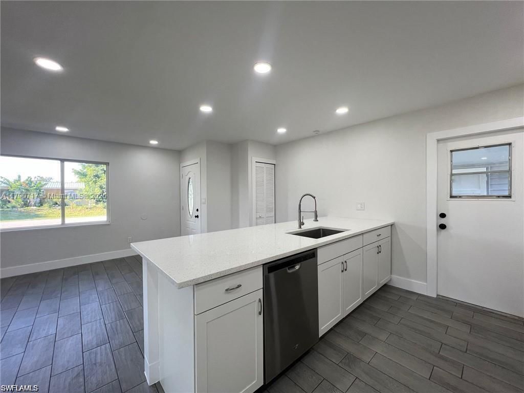 Real estate property located at 1109 Grifford Ave N, Lee, Lehigh Acres, Lehigh Acres, FL