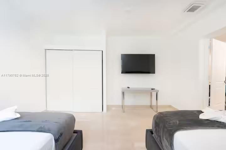 Real estate property located at 17650 19th Ave, Miami-dade, Fulford By Sea Sec A, North Miami Beach, FL