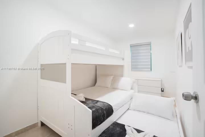 Real estate property located at 17650 19th Ave, Miami-dade, Fulford By Sea Sec A, North Miami Beach, FL