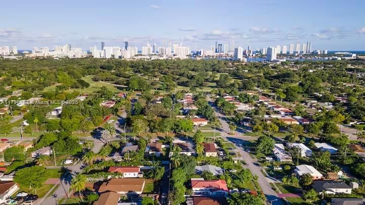 Real estate property located at 17650 19th Ave, Miami-dade, Fulford By Sea Sec A, North Miami Beach, FL