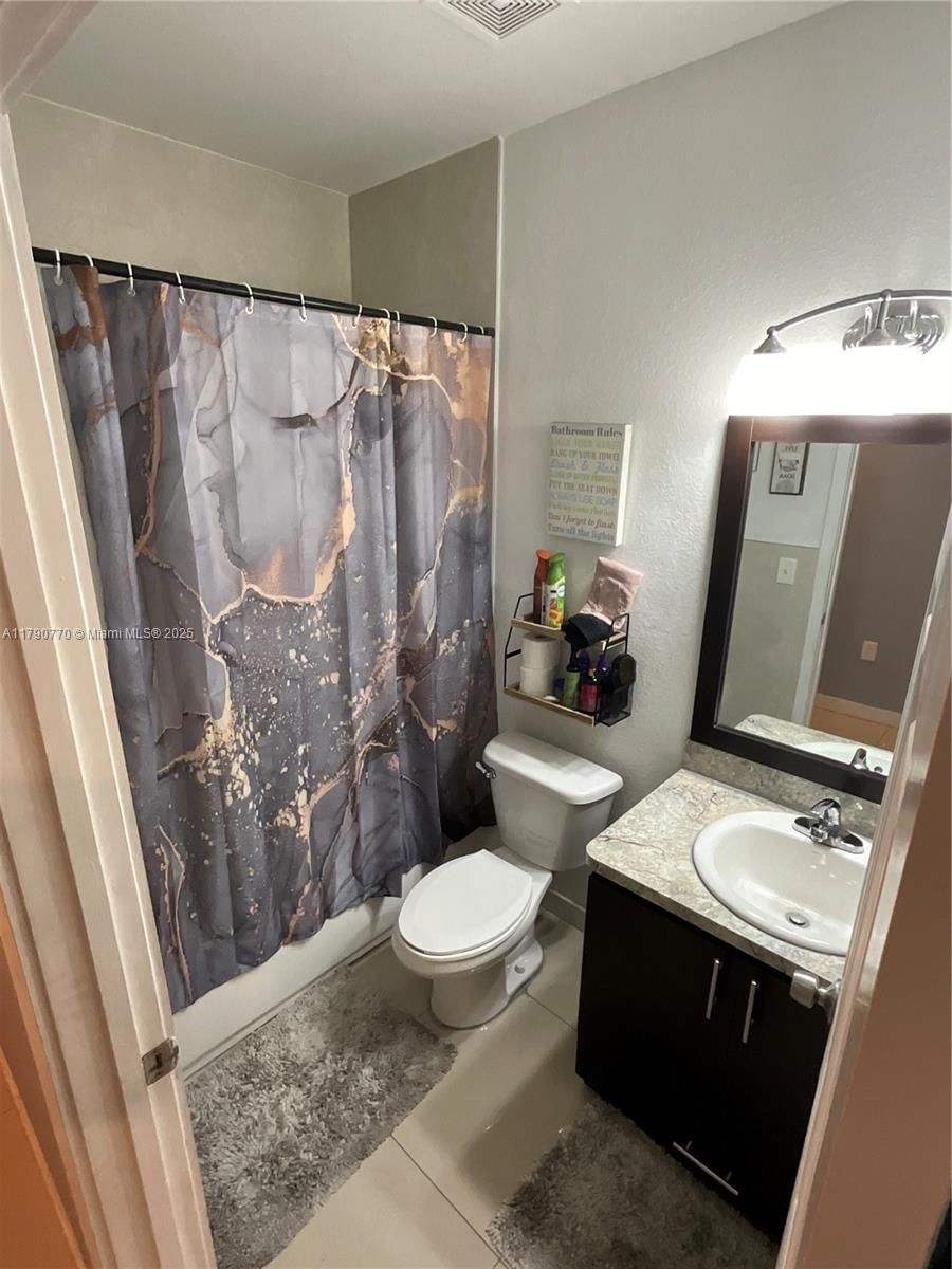 Real estate property located at 8297 12th Pl, Miami-dade, Crescent Heights, Miami, FL