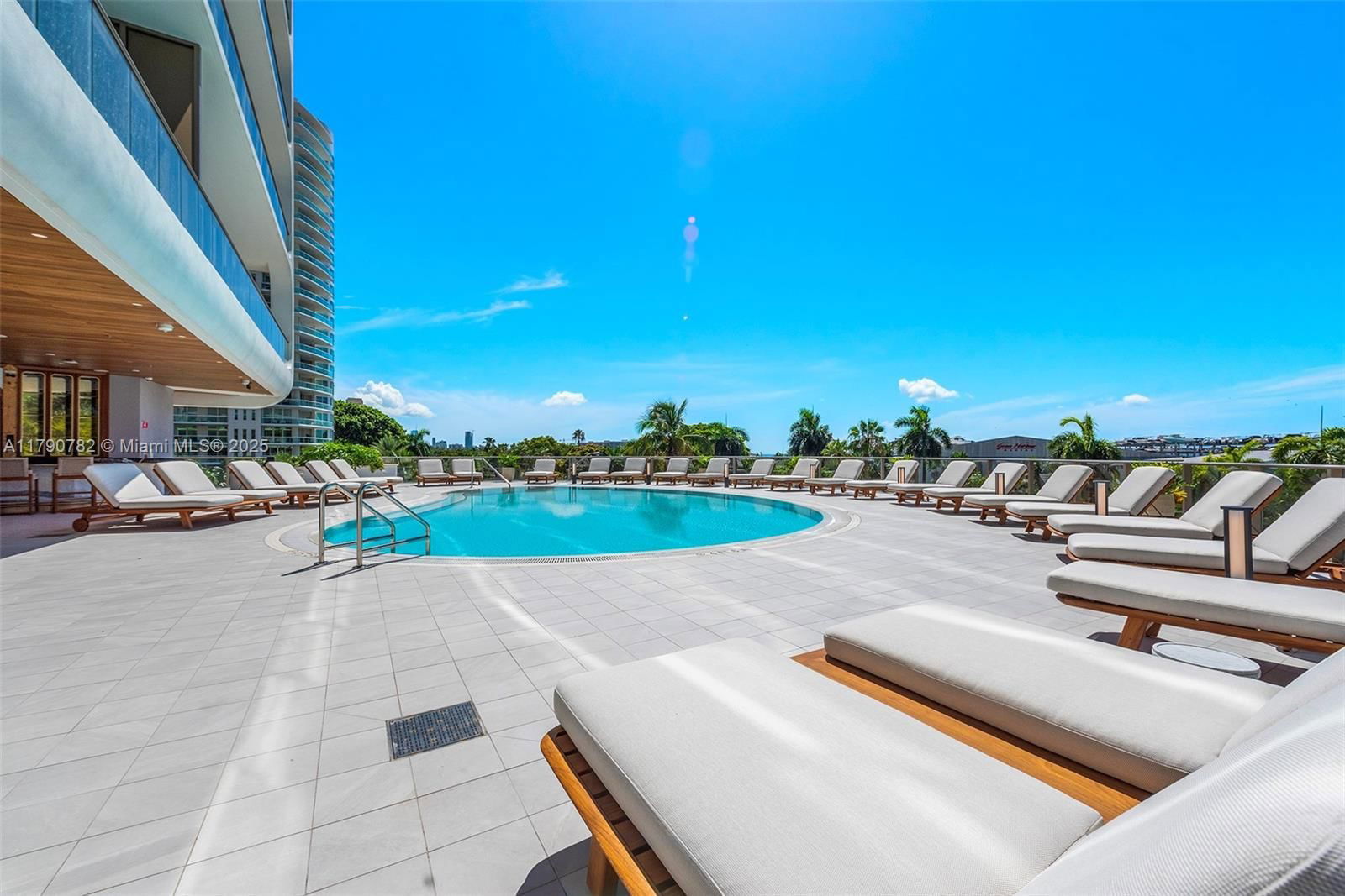 Real estate property located at 2655 Bayshore Drive #1006, Miami-dade, Mr. C Residences, Coconut Grove, FL