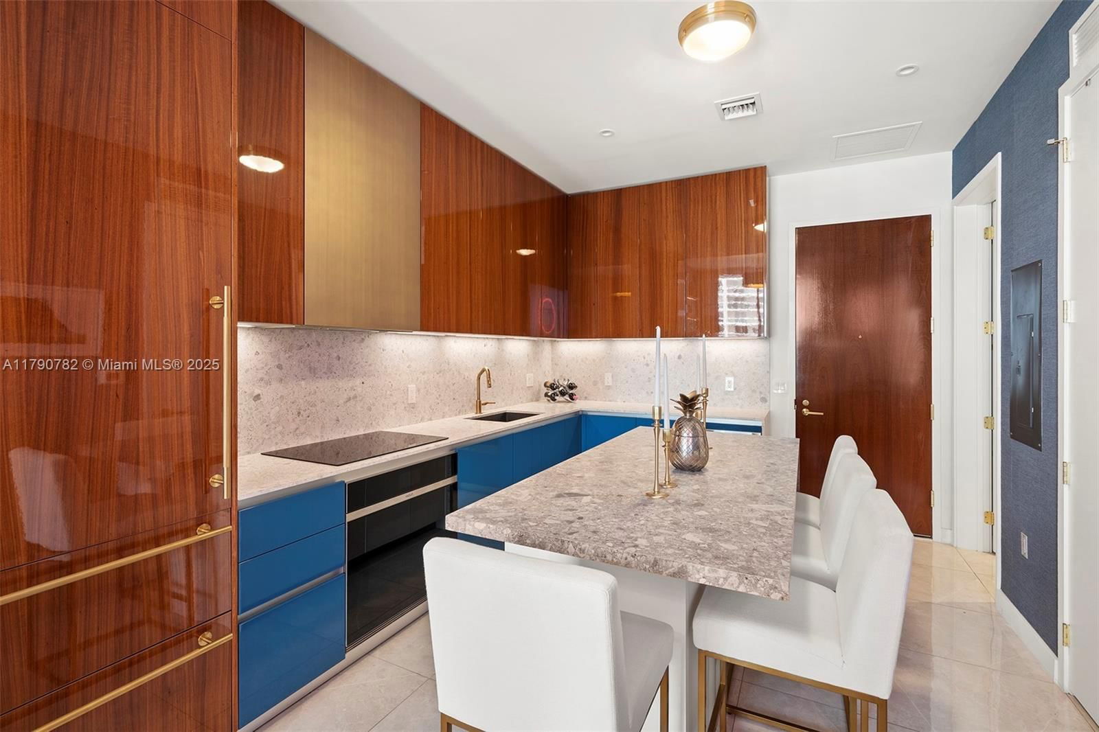Real estate property located at 2655 Bayshore Drive #1006, Miami-dade, Mr. C Residences, Coconut Grove, FL