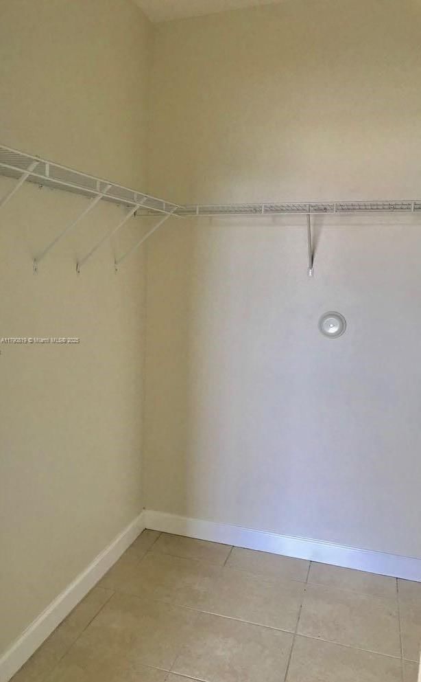 Real estate property located at 2731 17th Ave #201, Miami-dade, Shoma Condo At Keys Cove, Homestead, FL