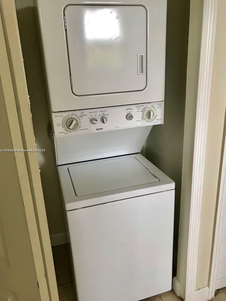 Real estate property located at 2731 17th Ave #201, Miami-dade, Shoma Condo At Keys Cove, Homestead, FL