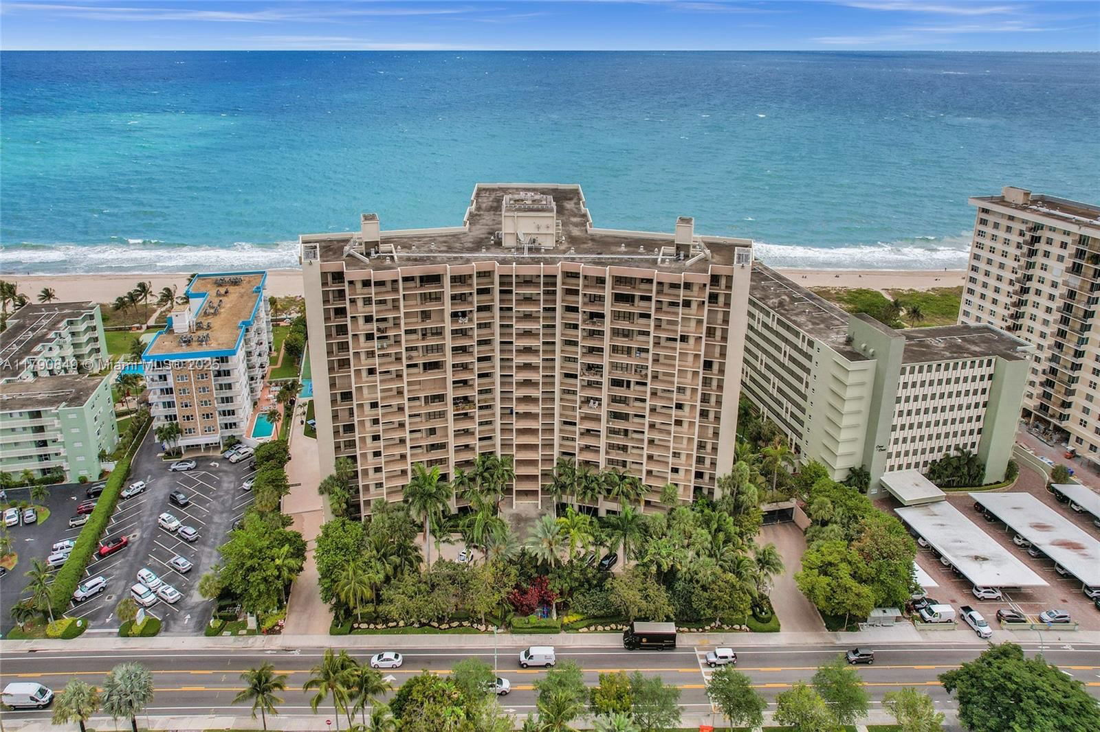 Real estate property located at 1800 Ocean Blvd #1012, Broward, Hampton Beach Club Condo, Lauderdale By The Sea, FL