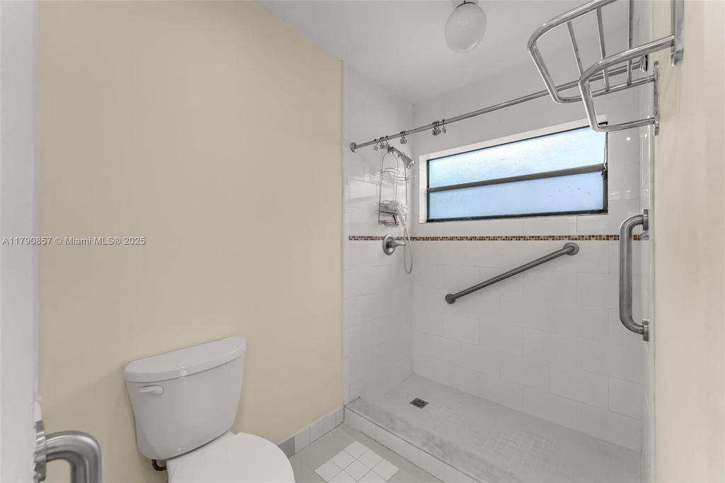 Real estate property located at 9130 101st Ave, Miami-dade, Kendale Country Club Ests, Miami, FL