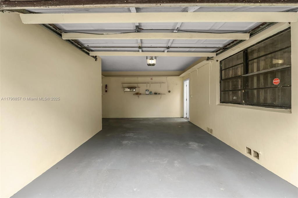 Real estate property located at 9130 101st Ave, Miami-dade, Kendale Country Club Ests, Miami, FL