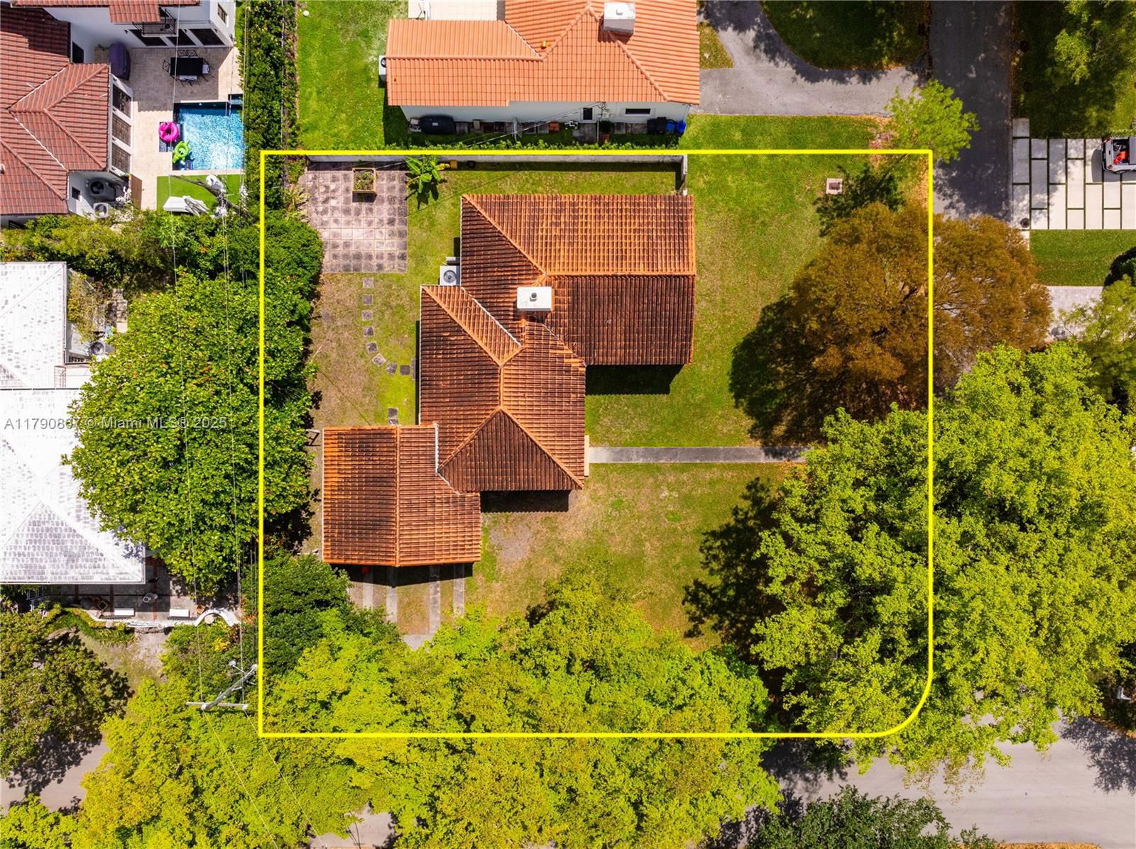 Real estate property located at 747-1 Palermo Ave, Miami-dade, Biltmore Addn, Coral Gables, FL