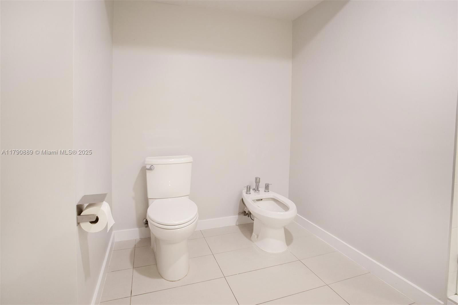 Real estate property located at 7825 107th Ave #417, Miami-dade, Midtown At Doral, Doral, FL