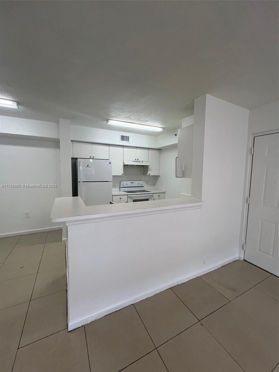 Real estate property located at 15422 284th St #7104, Miami-dade, Vista Trace 7 Condo, Homestead, FL