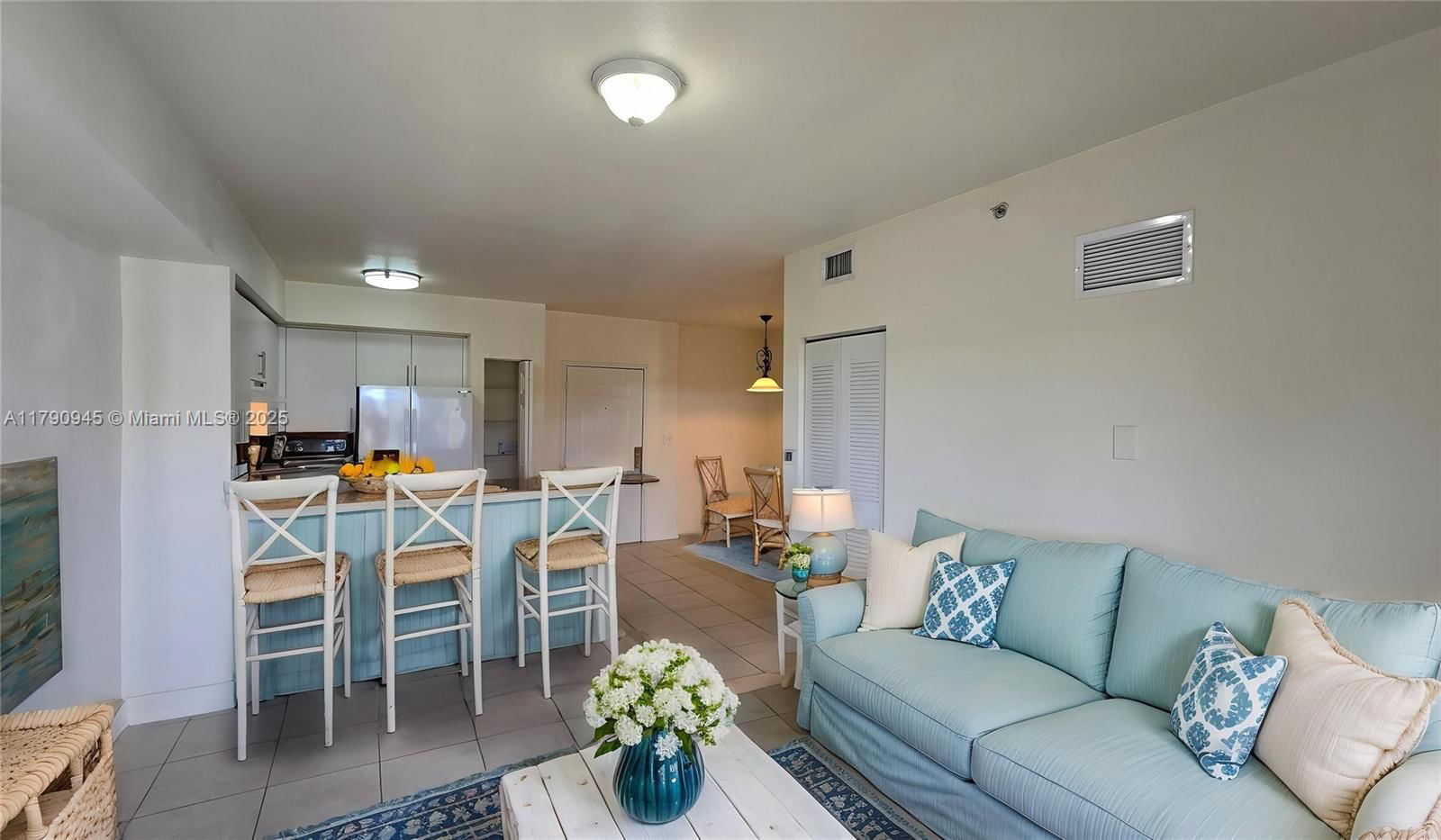 Real estate property located at 11060 196th St #407, Miami-dade, Paradise Pointe Condo, Cutler Bay, FL