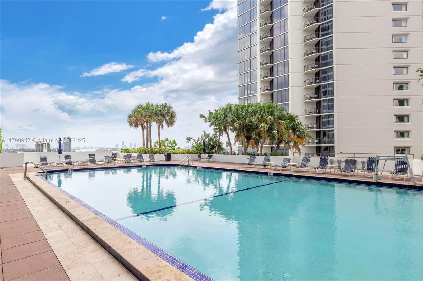 Real estate property located at 1717 Bayshore Dr A-3144, Miami-dade, Venetia Condo, Miami, FL