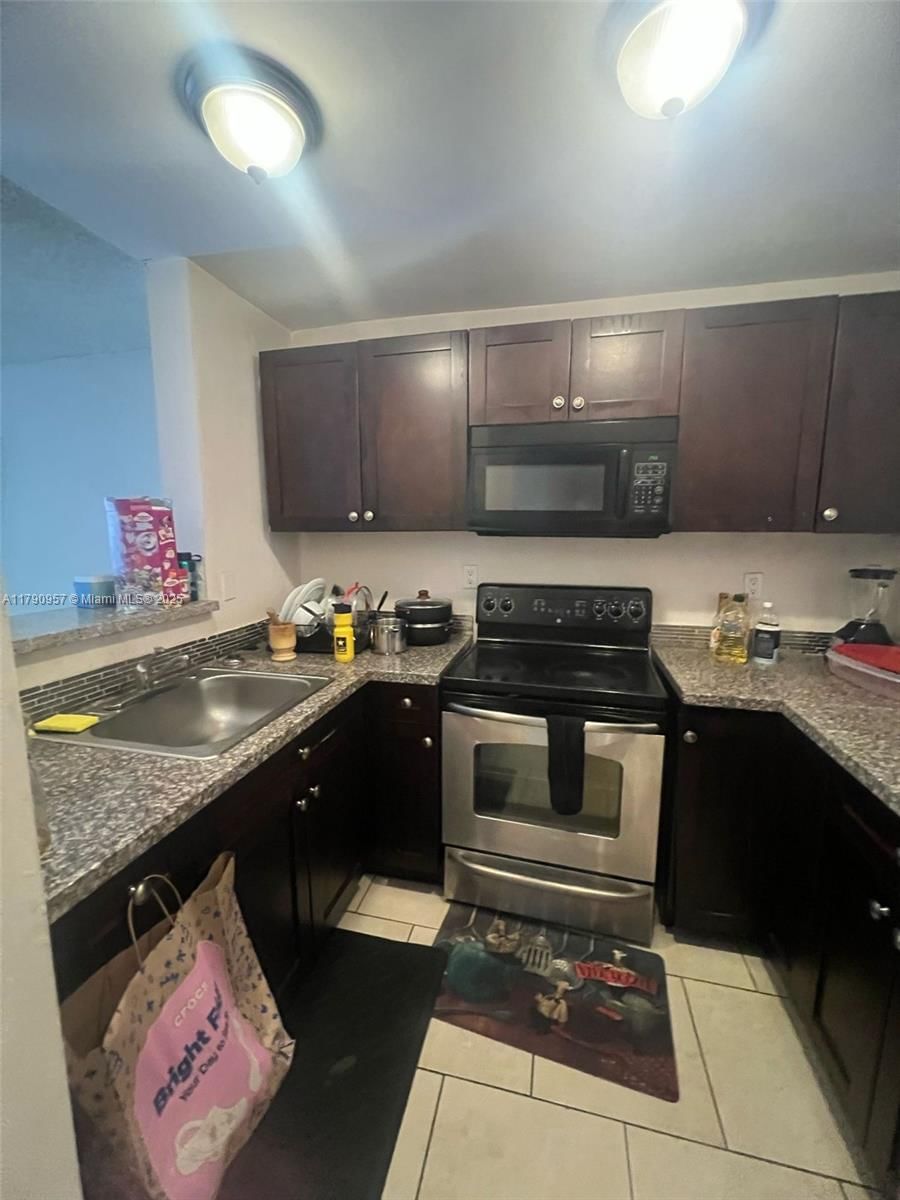Real estate property located at 482 165th St Rd A203, Miami-dade, Montecarlo Condo, Miami, FL