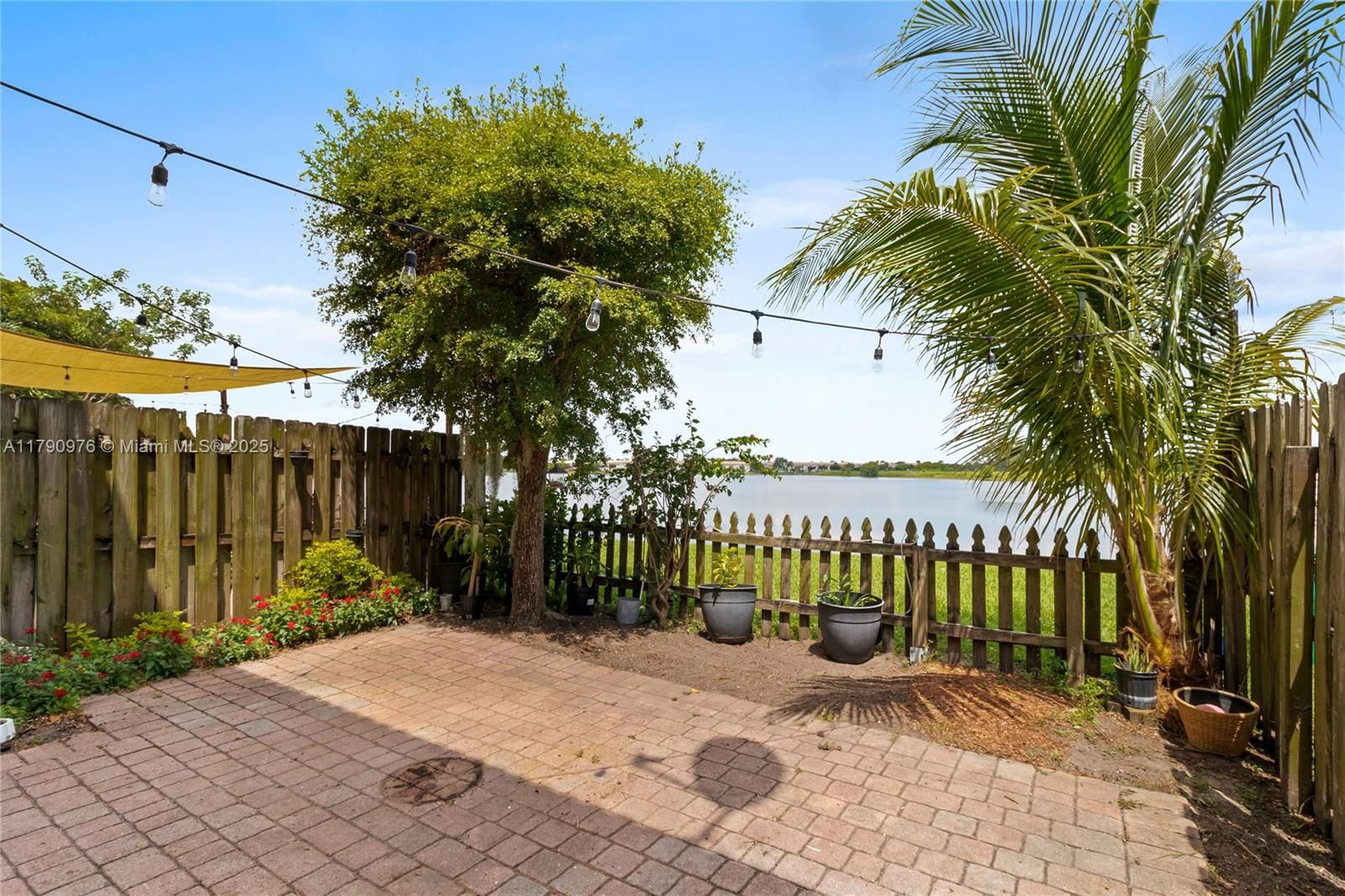 Real estate property located at 22364 89th Path, Miami-dade, Lakes By The Bay Gee, Cutler Bay, FL