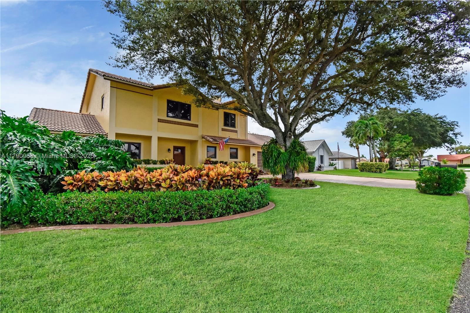 Real estate property located at 14950 Featherstone Way, Broward, Ivanhoe, Davie, FL