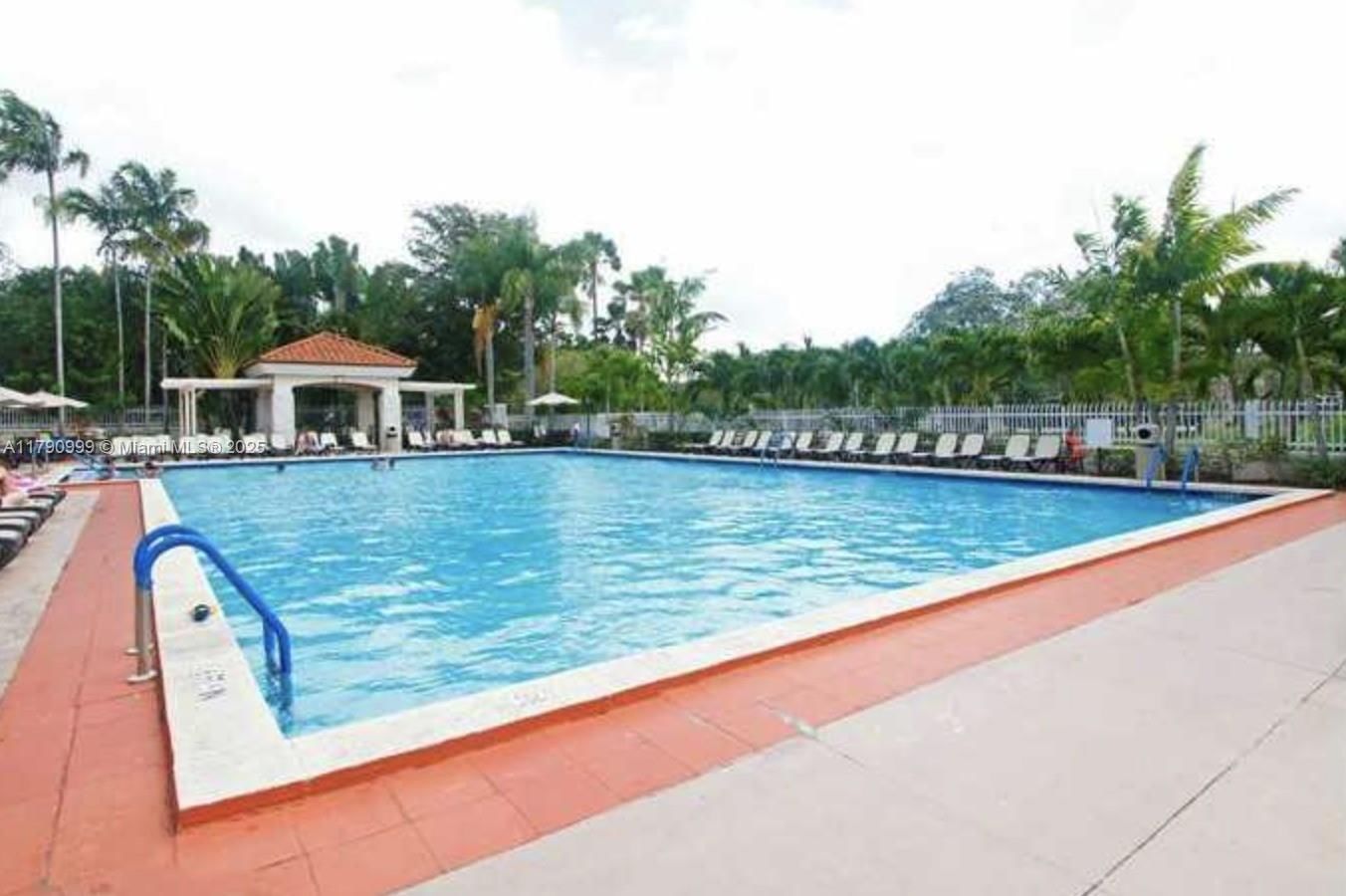 Real estate property located at 9725 52nd St #407, Miami-dade, Doral House Condo No 3, Doral, FL