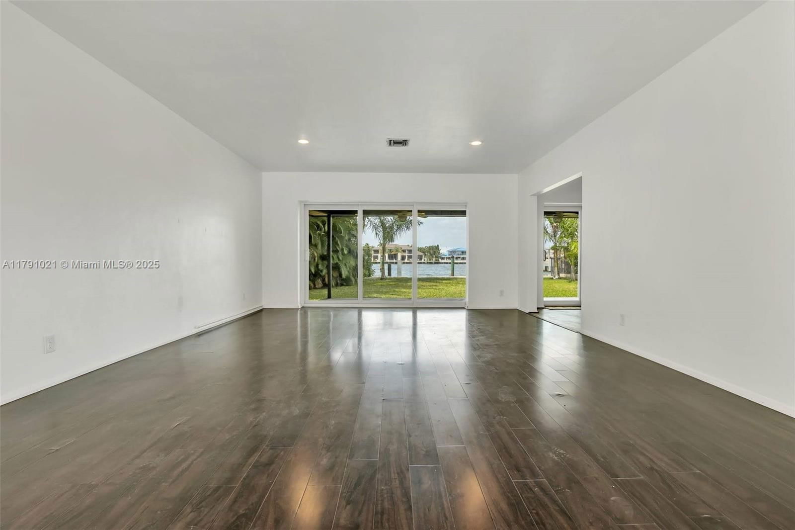 Real estate property located at 2019 31st Ave, Broward, Lauderdale Beach Ext, Fort Lauderdale, FL