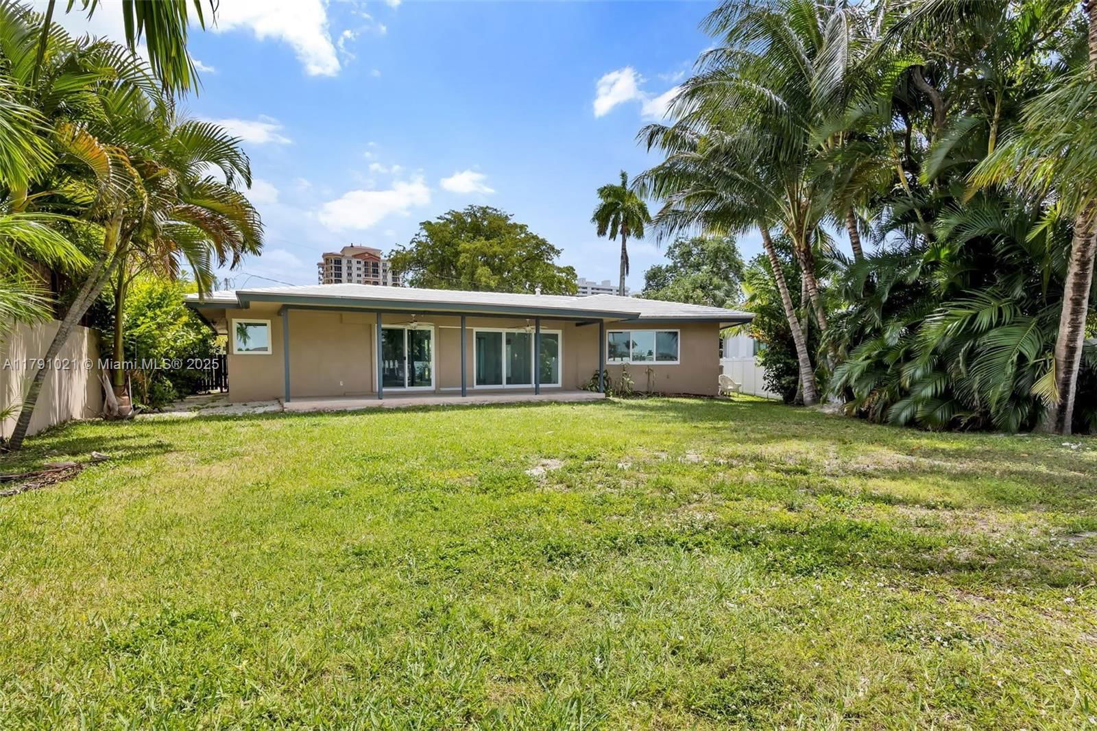 Real estate property located at 2019 31st Ave, Broward, Lauderdale Beach Ext, Fort Lauderdale, FL