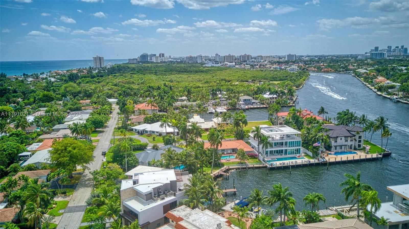 Real estate property located at 2019 31st Ave, Broward, Lauderdale Beach Ext, Fort Lauderdale, FL