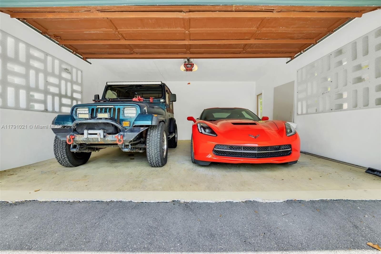 Real estate property located at 2019 31st Ave, Broward, Lauderdale Beach Ext, Fort Lauderdale, FL