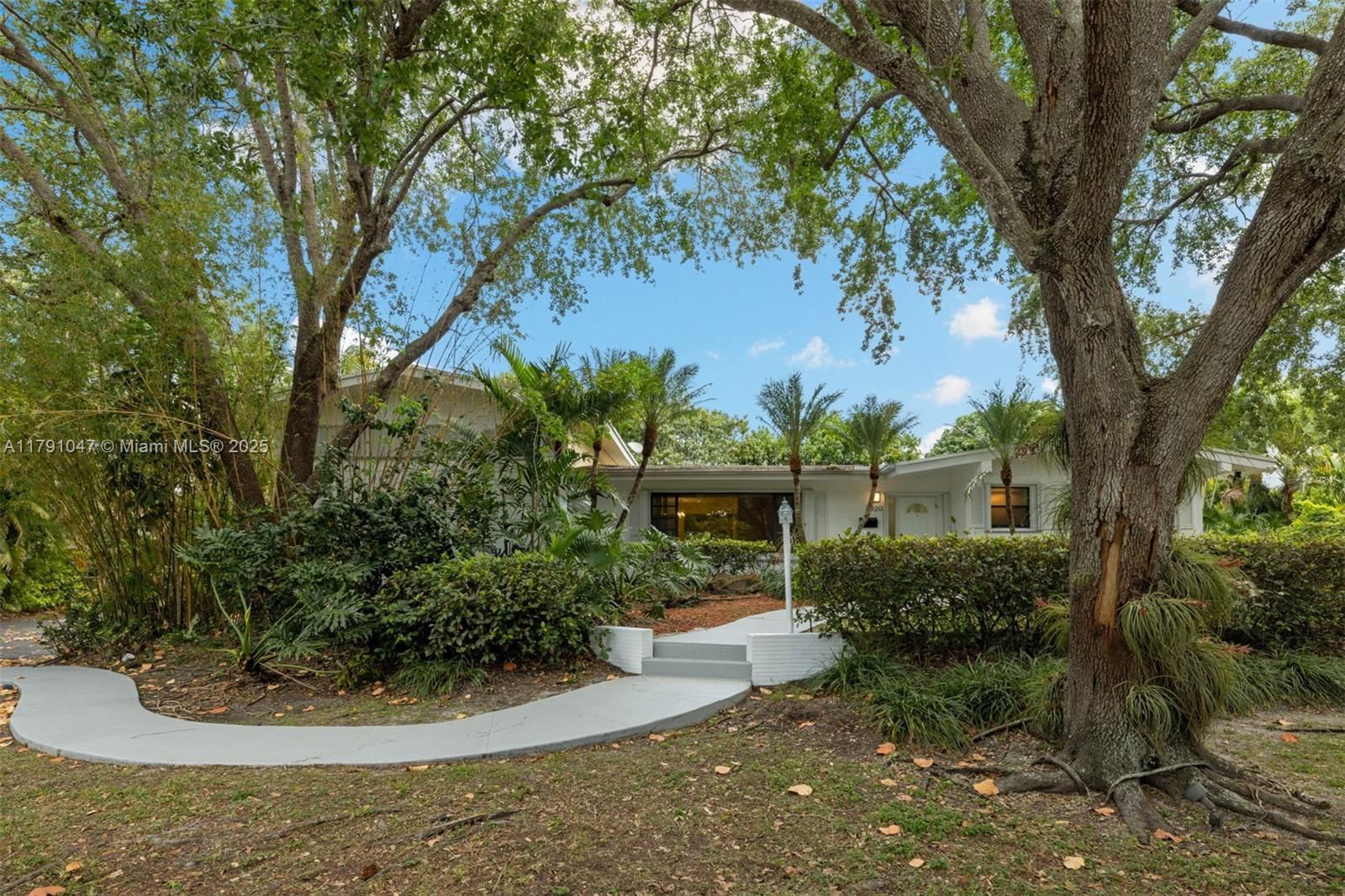 Real estate property located at 7920 132nd St, Miami-dade, Pine Tree Estates 1st Add, Pinecrest, FL