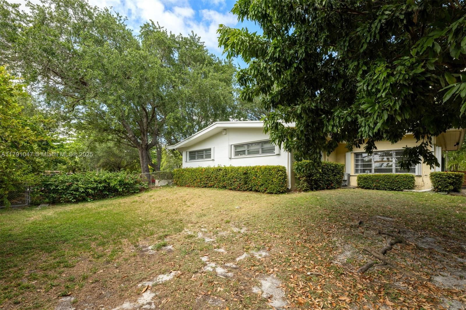 Real estate property located at 7920 132nd St, Miami-dade, Pine Tree Estates 1st Add, Pinecrest, FL
