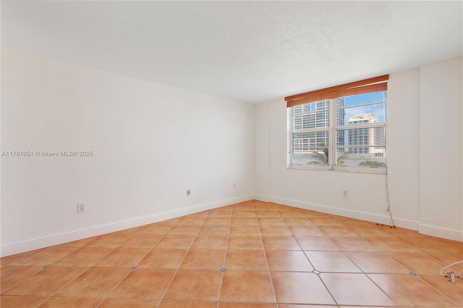 Real estate property located at 6801 Indian Creek Dr #602, Miami-dade, Boston Plaza Condo, Miami Beach, FL