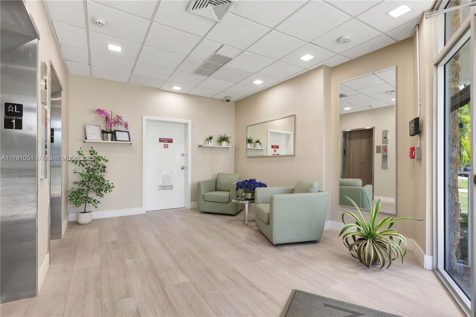 Real estate property located at 6801 Indian Creek Dr #602, Miami-dade, Boston Plaza Condo, Miami Beach, FL