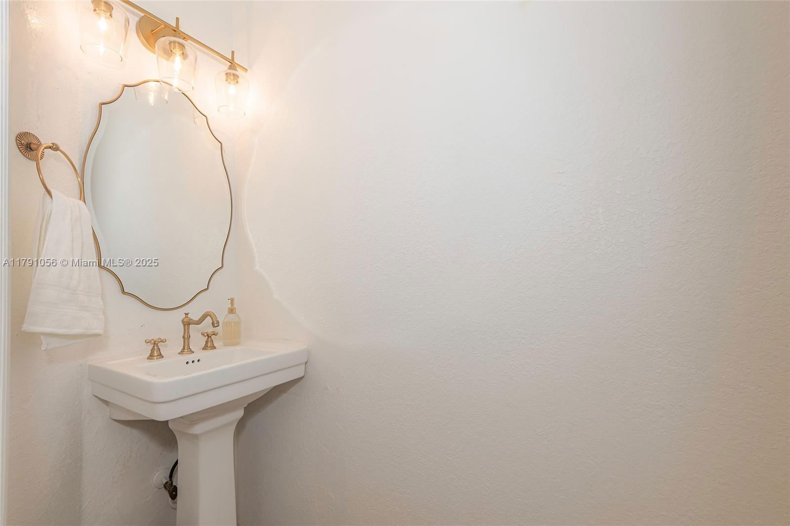Real estate property located at 1966 23rd Ter, Miami-dade, Towngate North, Homestead, FL