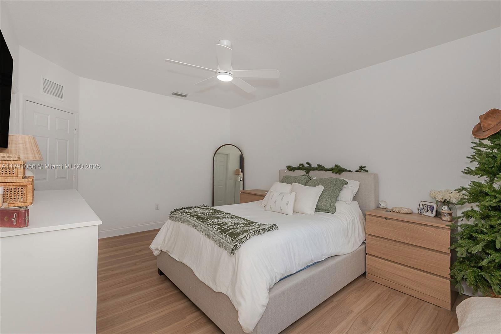 Real estate property located at 1966 23rd Ter, Miami-dade, Towngate North, Homestead, FL