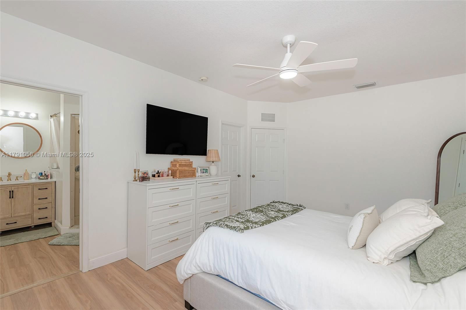 Real estate property located at 1966 23rd Ter, Miami-dade, Towngate North, Homestead, FL