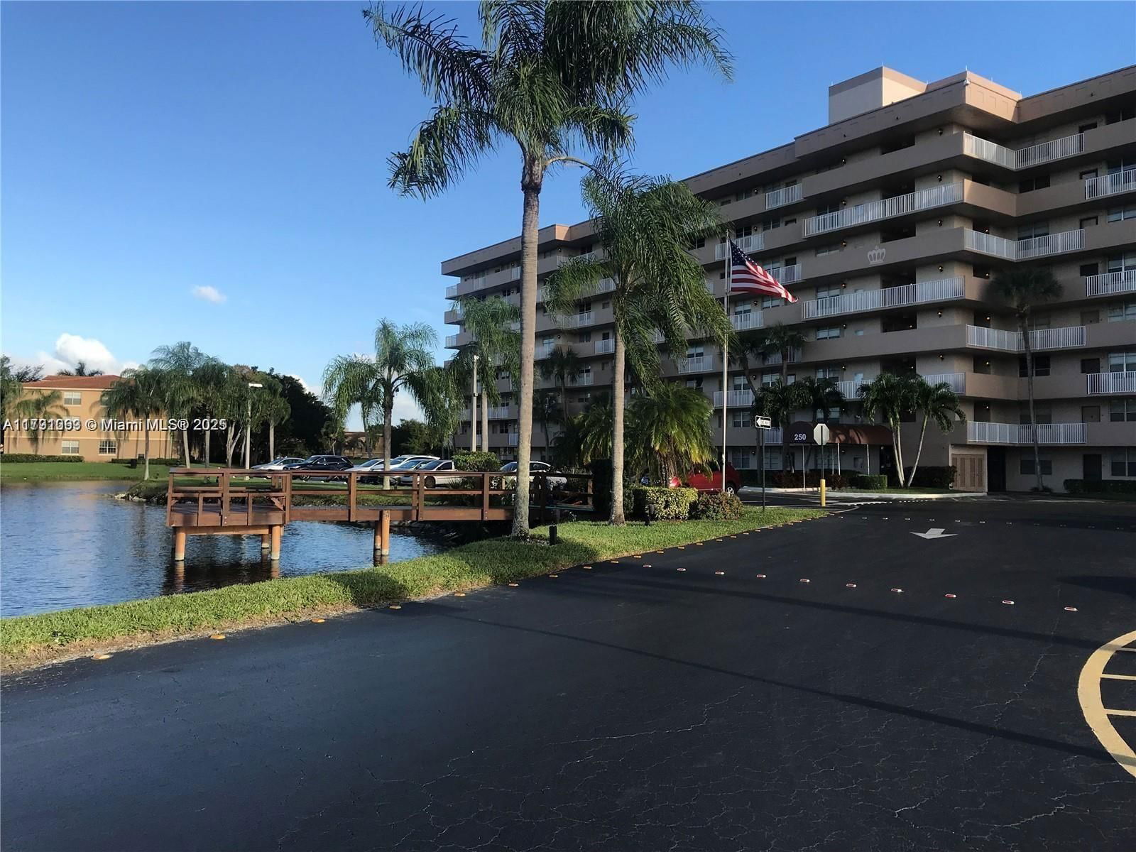Real estate property located at , Broward, Coronado At Jacaranda Pha, Plantation, FL