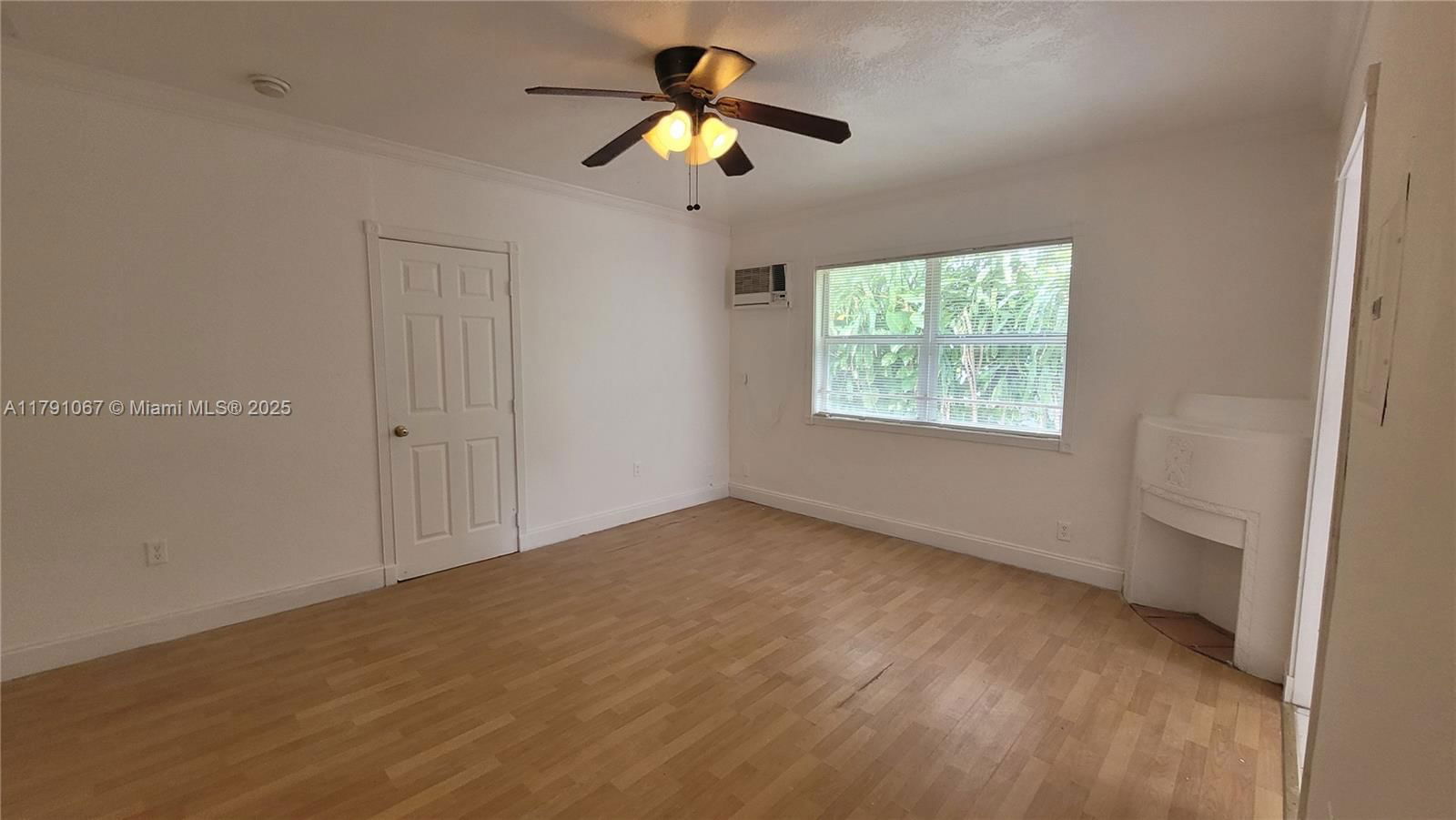Real estate property located at 7636 Abbott Ave #4, Miami-dade, 7636 Abbott Avenue Condo, Miami Beach, FL