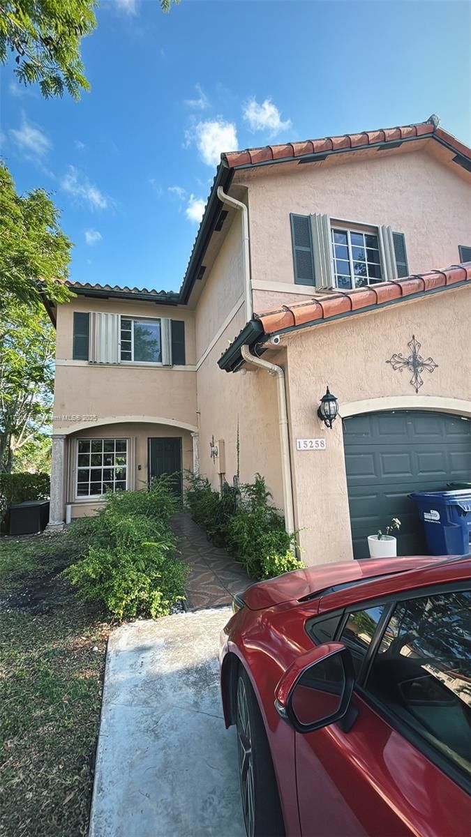 Real estate property located at 15258 37th Ter, Miami-dade, Llanos At Bird Road, Miami, FL