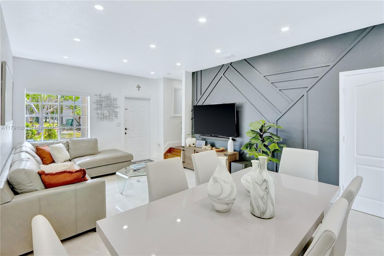 Real estate property located at 16922 138th Ct, Miami-dade, Cazadores Sub North, Miami, FL