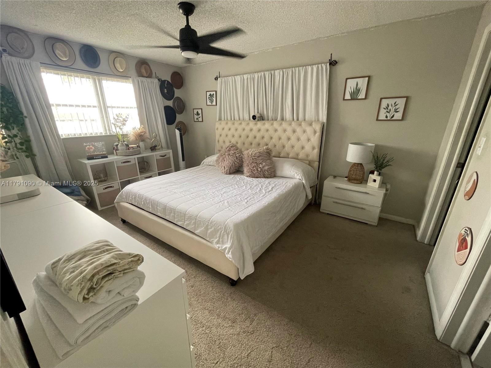Real estate property located at 9520 8th St #211, Miami-dade, La Fuente Condo, Miami, FL