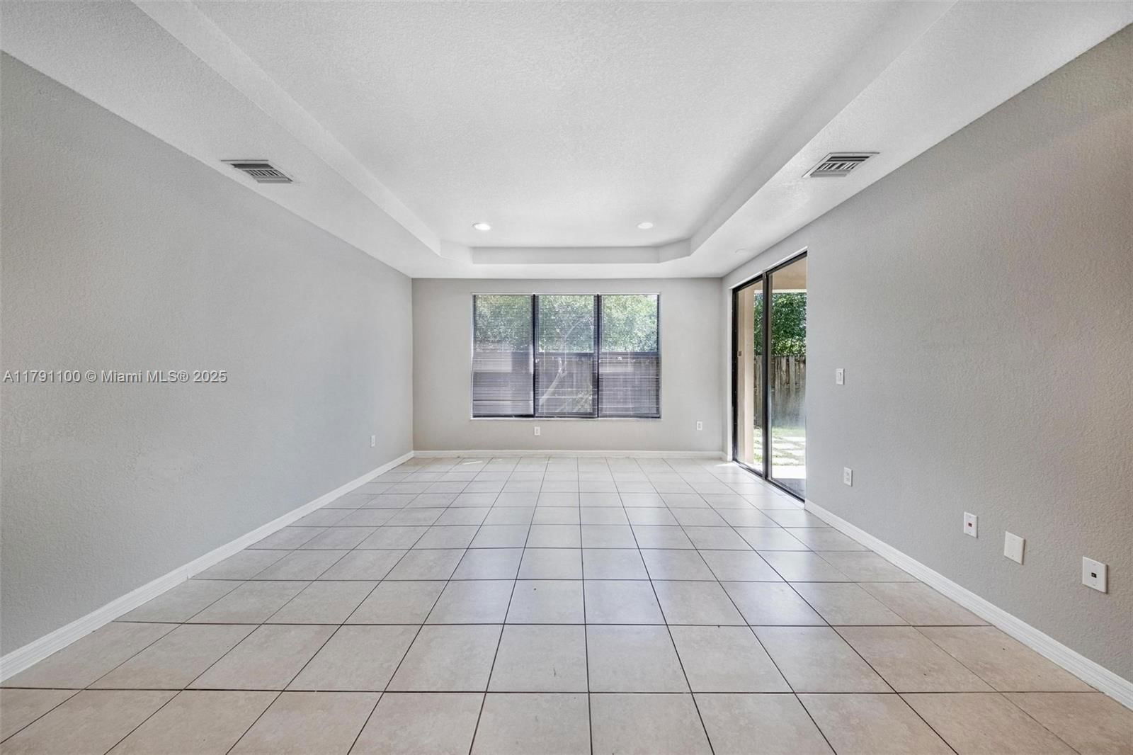 Real estate property located at 8904 229th St, Miami-dade, Trellis At Bayshore, Cutler Bay, FL
