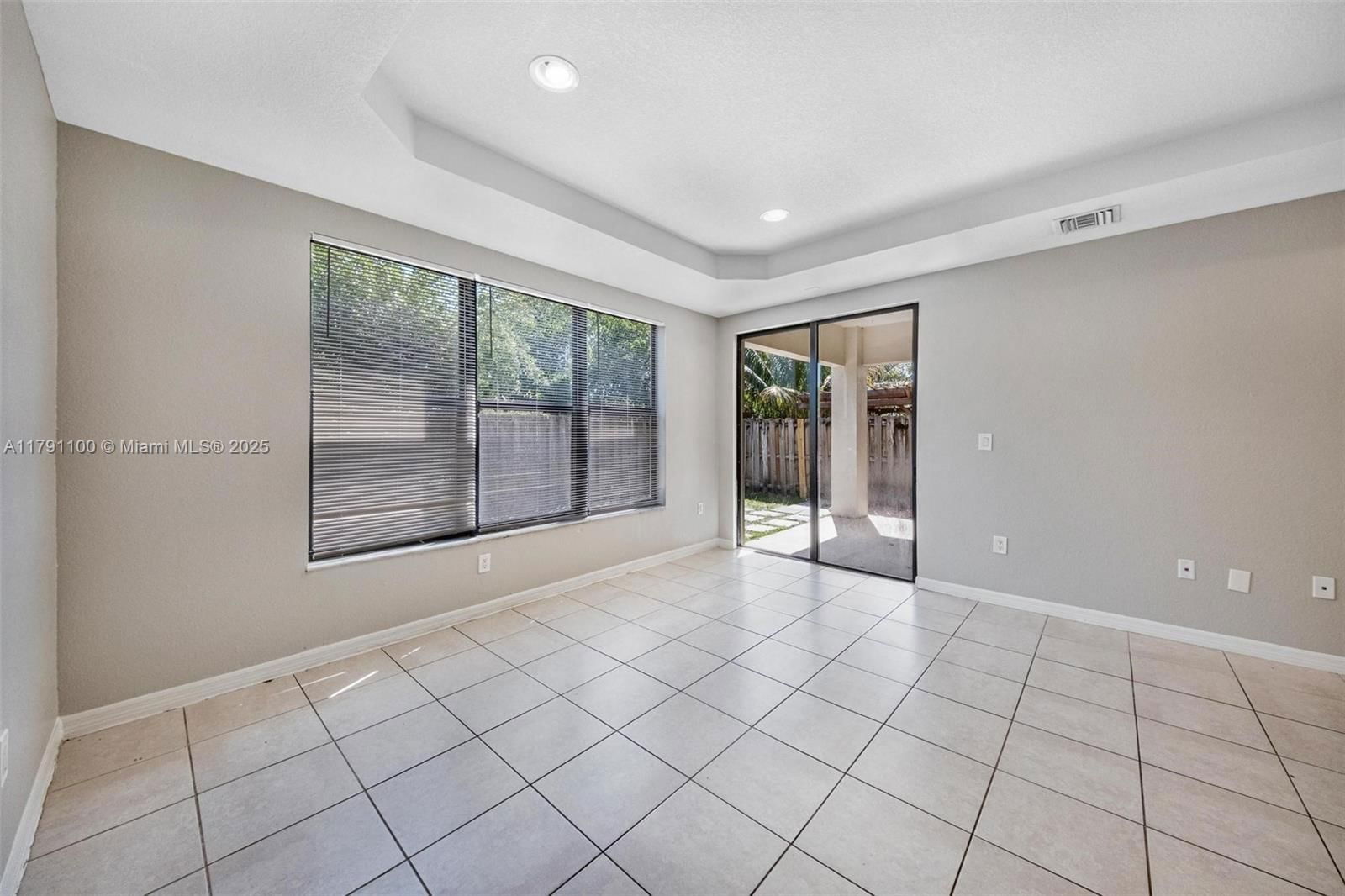 Real estate property located at 8904 229th St, Miami-dade, Trellis At Bayshore, Cutler Bay, FL
