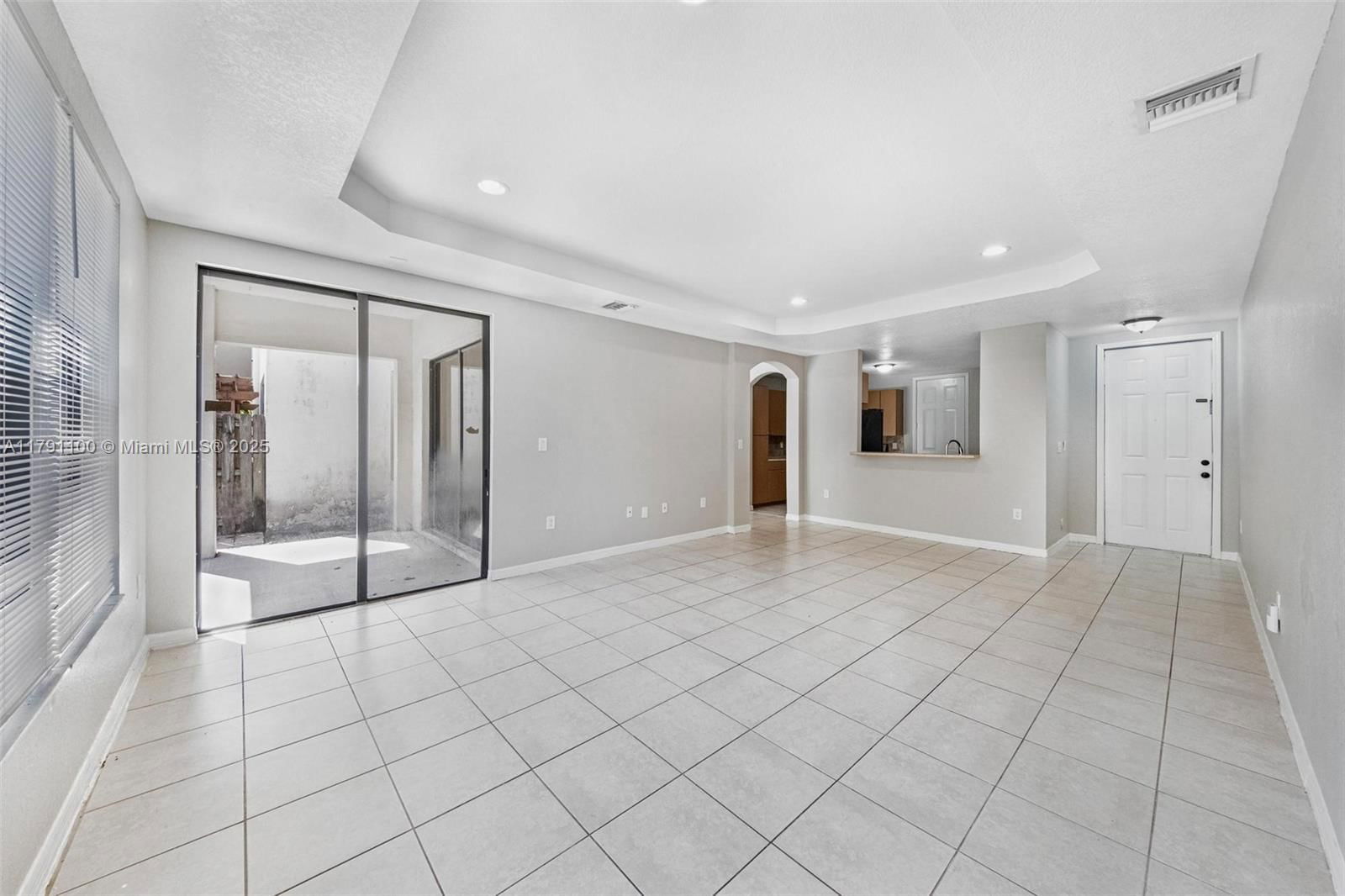 Real estate property located at 8904 229th St, Miami-dade, Trellis At Bayshore, Cutler Bay, FL