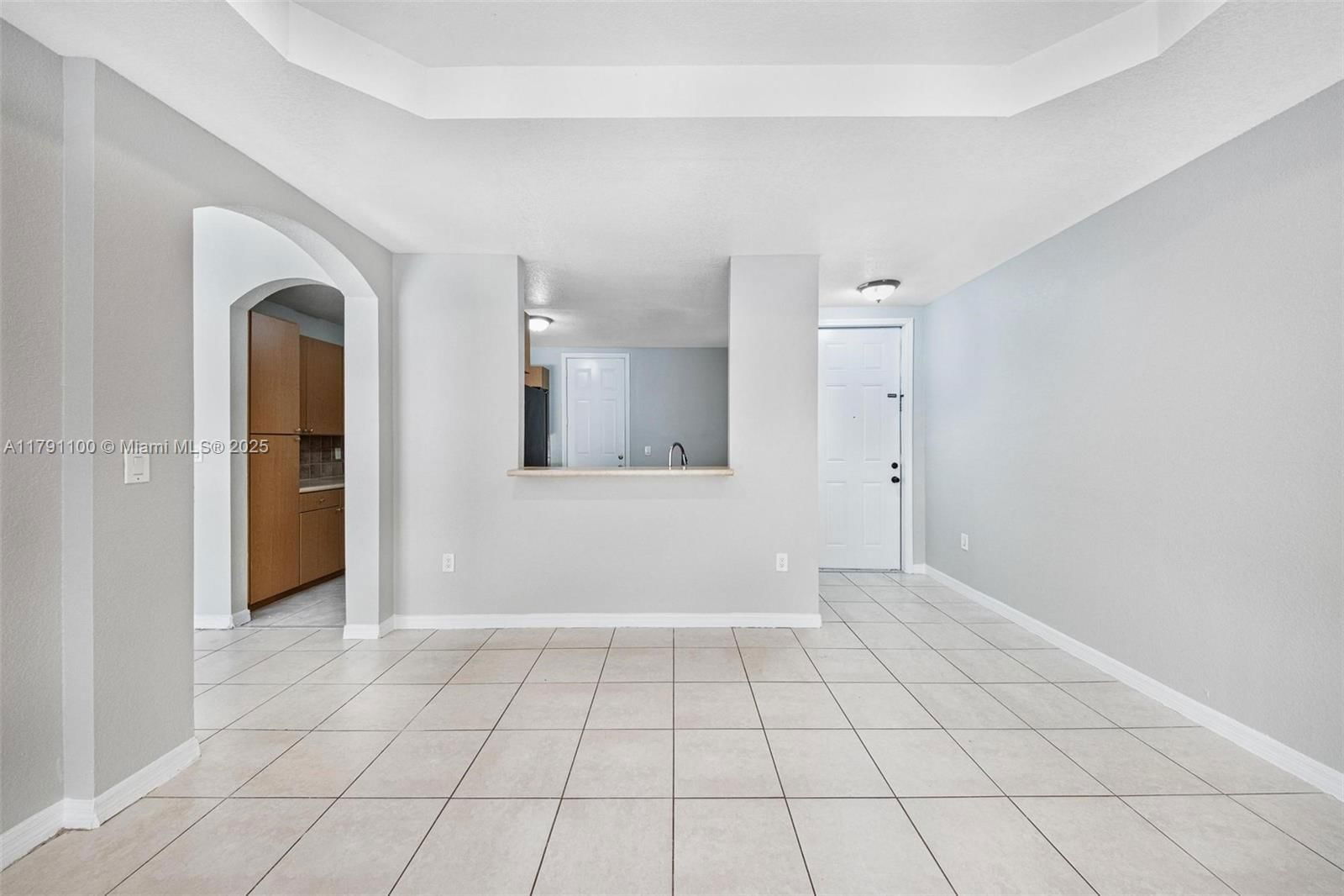 Real estate property located at 8904 229th St, Miami-dade, Trellis At Bayshore, Cutler Bay, FL