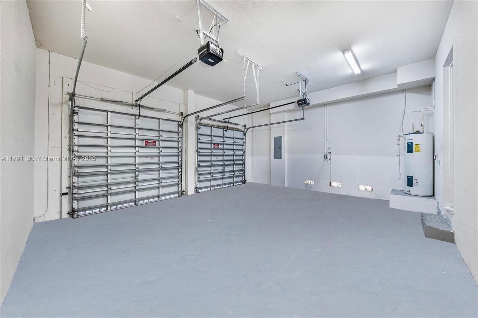 Real estate property located at 8904 229th St, Miami-dade, Trellis At Bayshore, Cutler Bay, FL