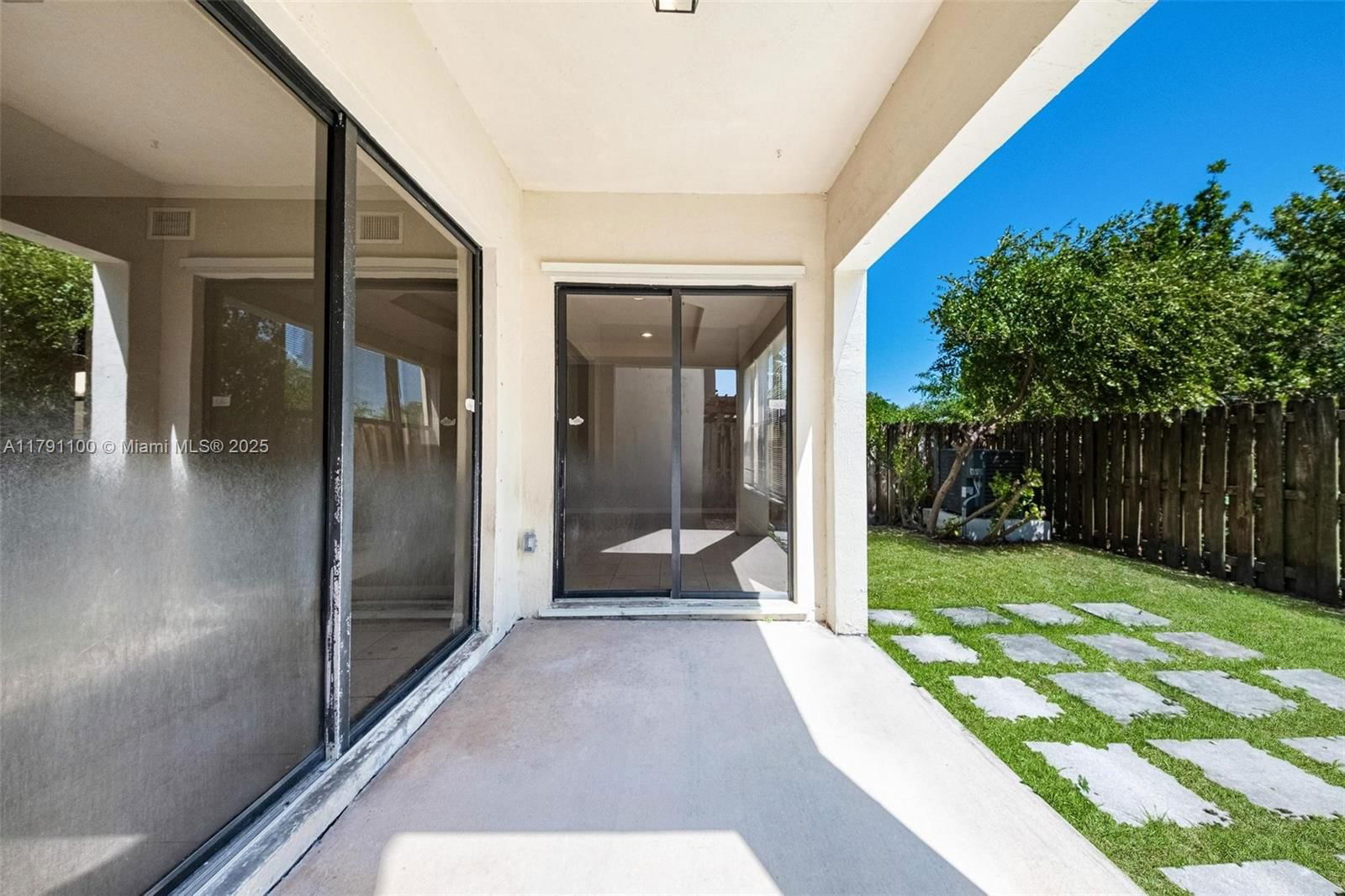 Real estate property located at 8904 229th St, Miami-dade, Trellis At Bayshore, Cutler Bay, FL